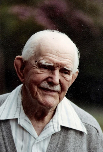 Norman Grubb